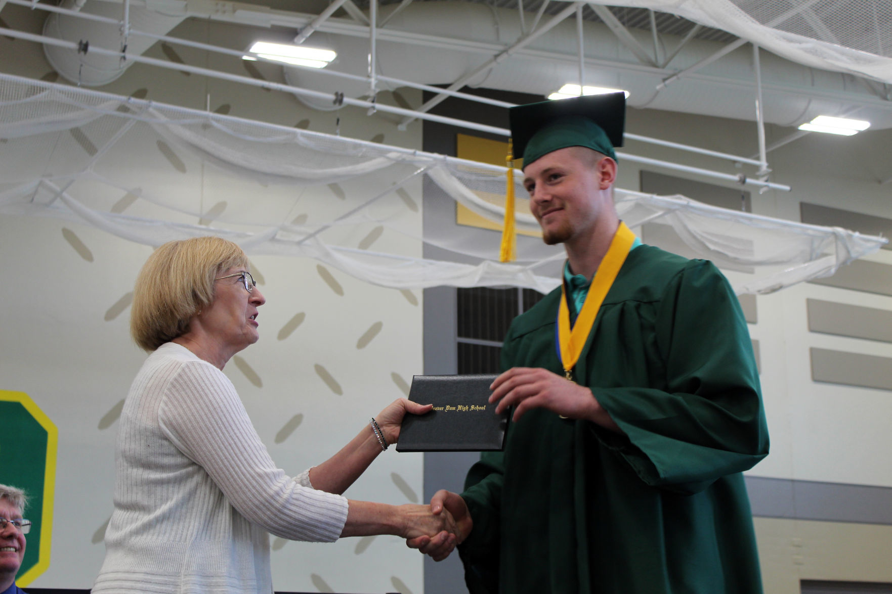 060219-ctzn-news-bd-grad088.jpg